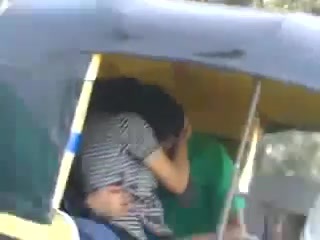 Indian sex videos of girl with lover in auto