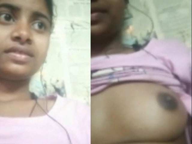 cute Desi girl showing her boobs and pussy