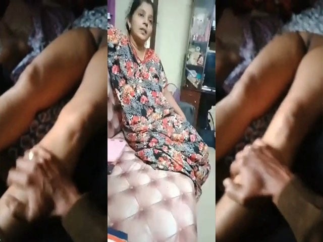 Desi Wife Pussy Video