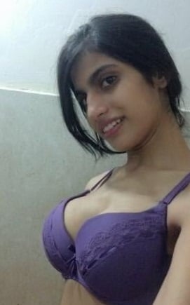 Indian college girl nude