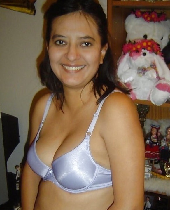 Indian Milf Bhabhi full nude