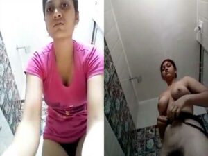 Cute Desi girl shows her nude