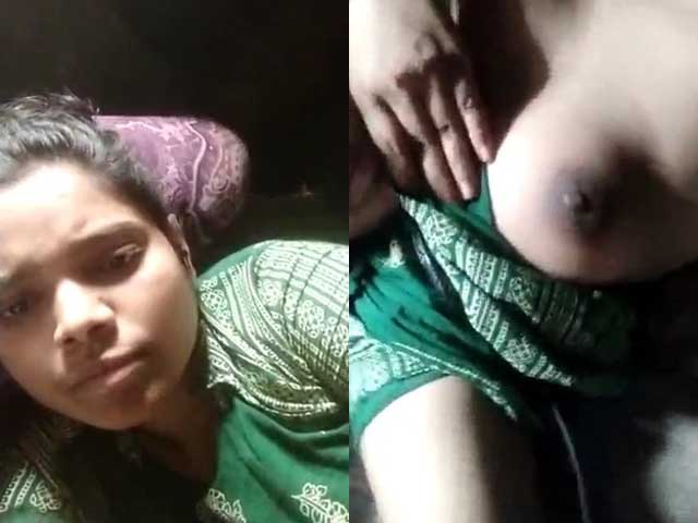 Bangladeshi girl boobs show for BF