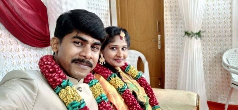 Newly married south Indian Tamil couple sex photos picture