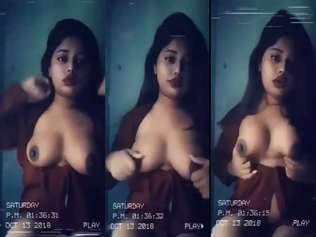 Sexy Bangladeshi girl playing with her boobs