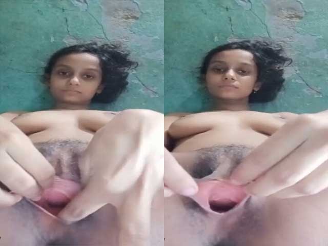 Bengali girl showing her big pussy