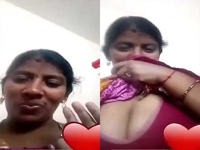 south Indian wife showing her big boobs on video