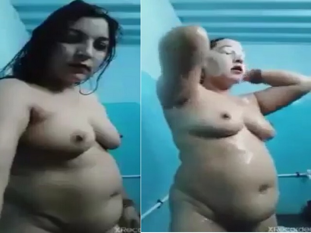 village mature aunty nude shower bath