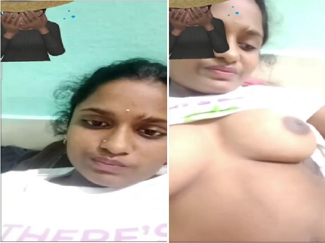 Desi girl video chat showing private