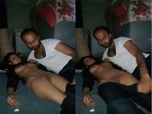 Indian college girl nude sex with