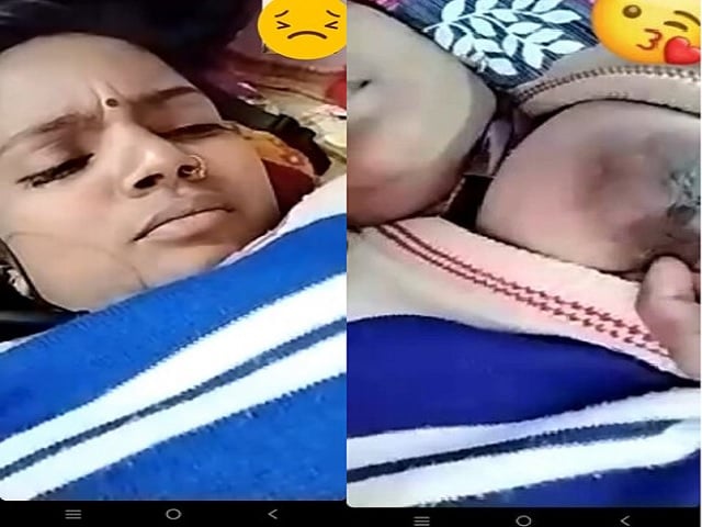 Desi video call bhabhi showing boobs and